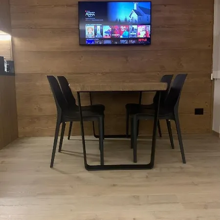 Apartment Des Alpes C Flat 11 Madonna di Campiglio